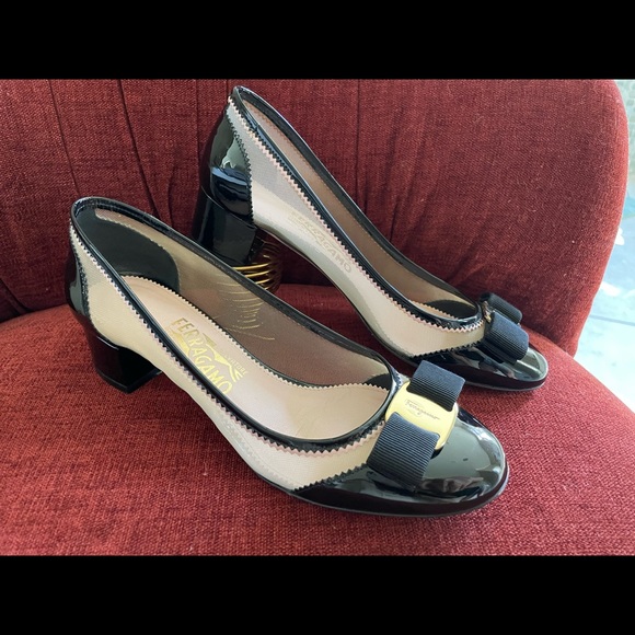 Salvatore Ferragamo Eva Net Vara Pump Mesh Black Pink - Picture 7 of 13